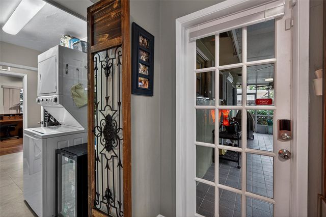 2213 NE 16th Ave, Wilton Manors, FL 33305