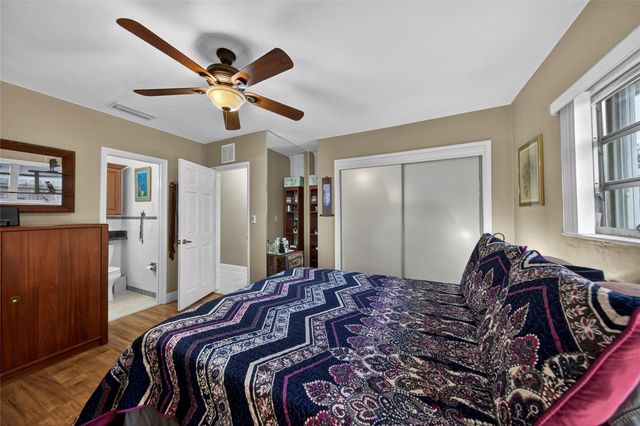 2213 NE 16th Ave, Wilton Manors, FL 33305