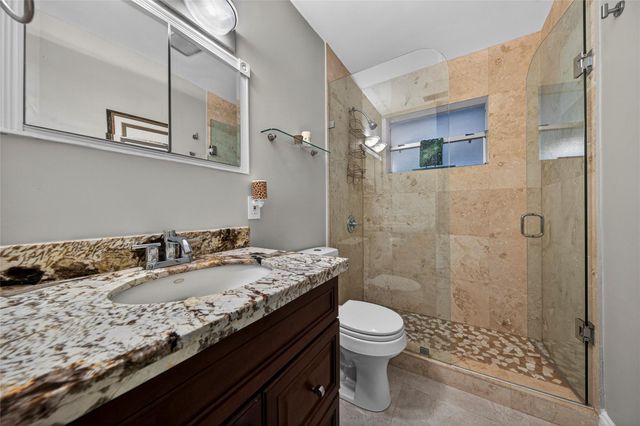 2213 NE 16th Ave, Wilton Manors, FL 33305