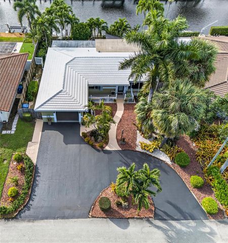 2213 NE 16th Ave, Wilton Manors, FL 33305