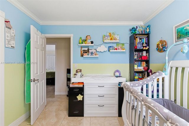 9746 NW 4th Ln 9746, Miami, FL 33172