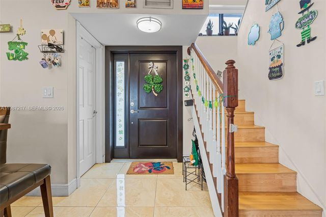 9746 NW 4th Ln 9746, Miami, FL 33172