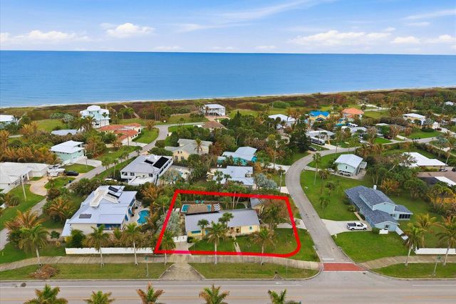 1906 S Ocean Drive, Fort Pierce, FL 34949