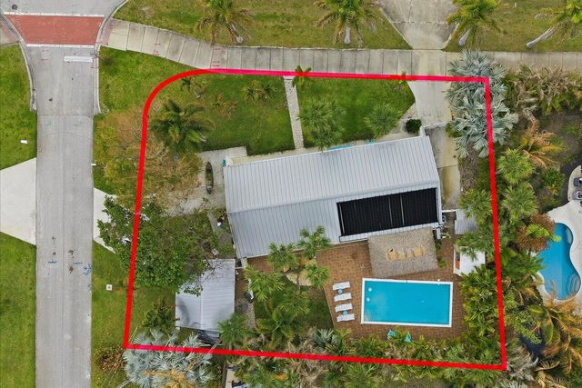 1906 S Ocean Drive, Fort Pierce, FL 34949