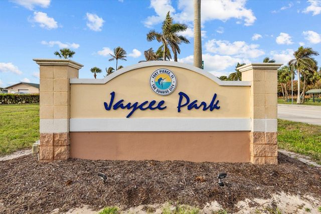 1906 S Ocean Drive, Fort Pierce, FL 34949