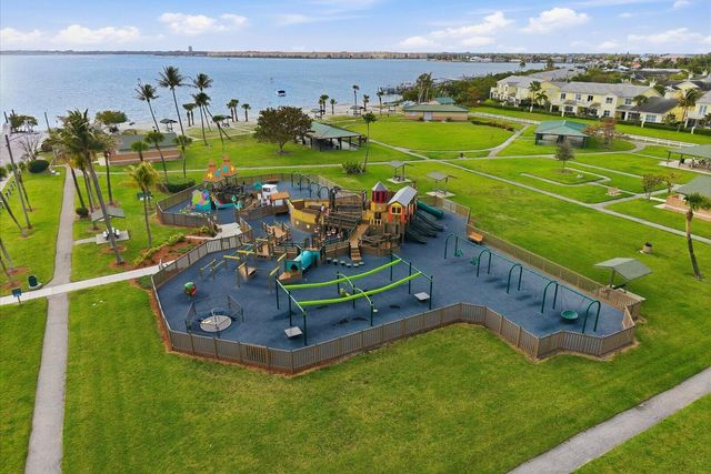 1906 S Ocean Drive, Fort Pierce, FL 34949