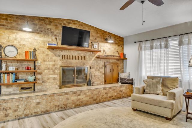 1821 Fuller Street, Mountain Home, AR 72653