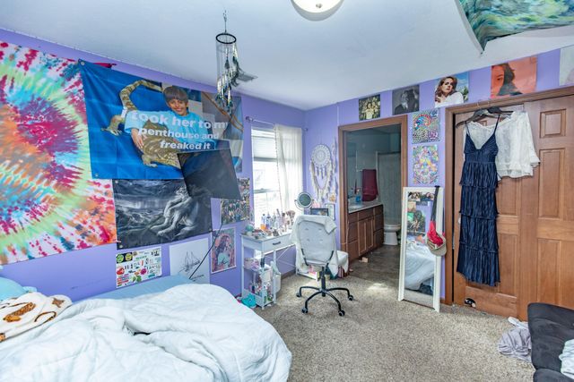 1370 Danvers Parkway, Valparaiso, IN 46385