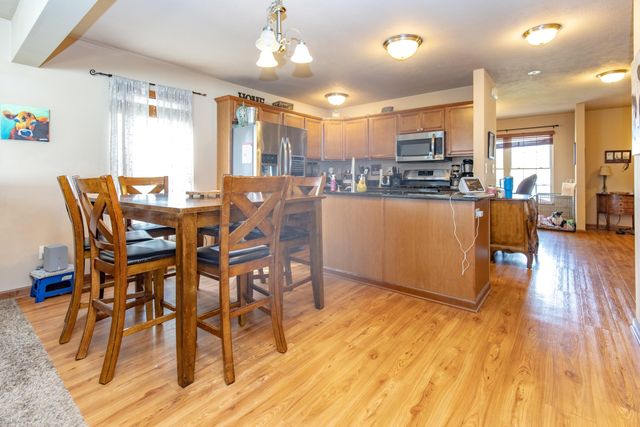 1370 Danvers Parkway, Valparaiso, IN 46385