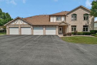 6430 Pine Cone Drive 1W, Tinley Park, IL 60477