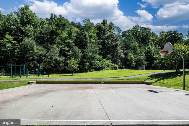 2167 HARPOON DR, Stafford, VA 22554