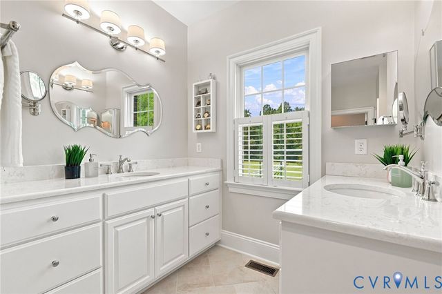 33229 Mt Gideon Rd, Hanover, VA 23069
