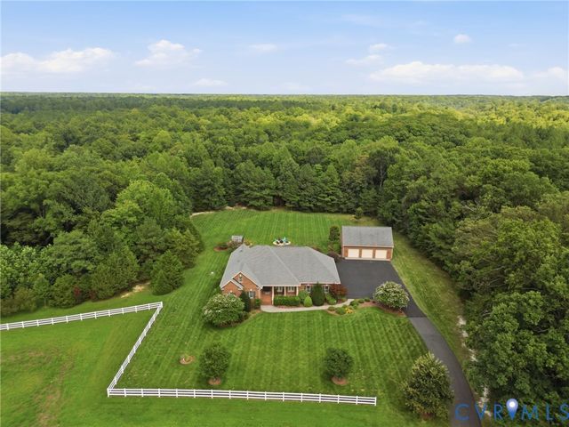 33229 Mt Gideon Rd, Hanover, VA 23069
