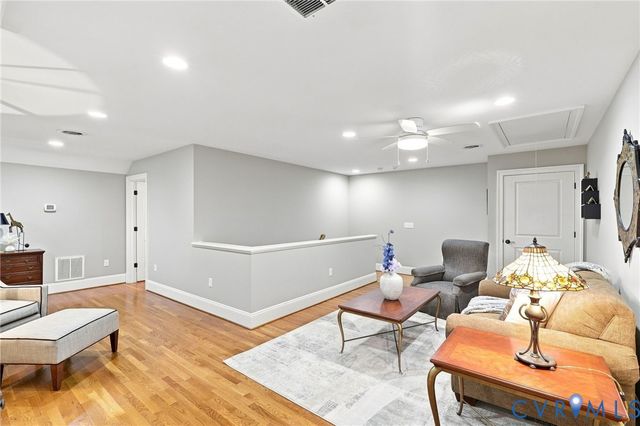 33229 Mt Gideon Rd, Hanover, VA 23069