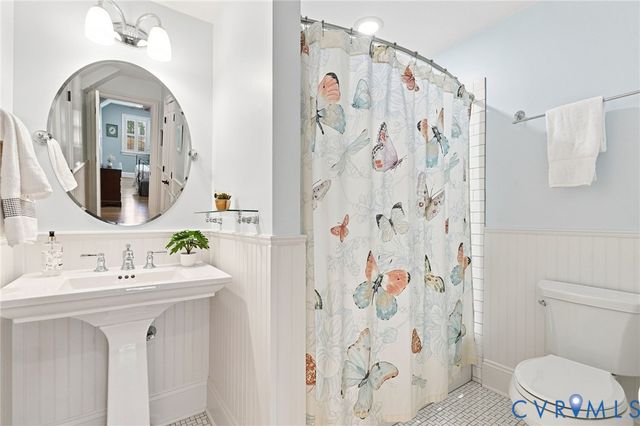 33229 Mt Gideon Rd, Hanover, VA 23069