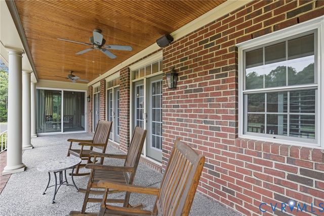 33229 Mt Gideon Rd, Hanover, VA 23069