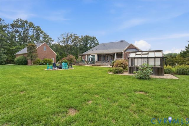 33229 Mt Gideon Rd, Hanover, VA 23069