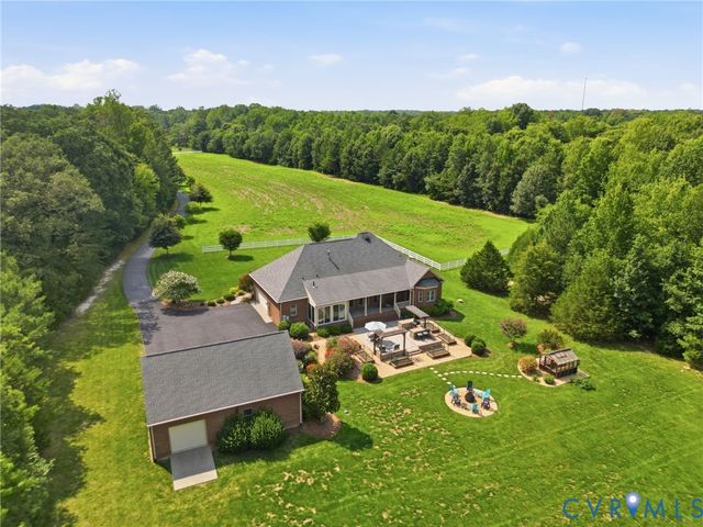 33229 Mt Gideon Rd, Hanover, VA 23069
