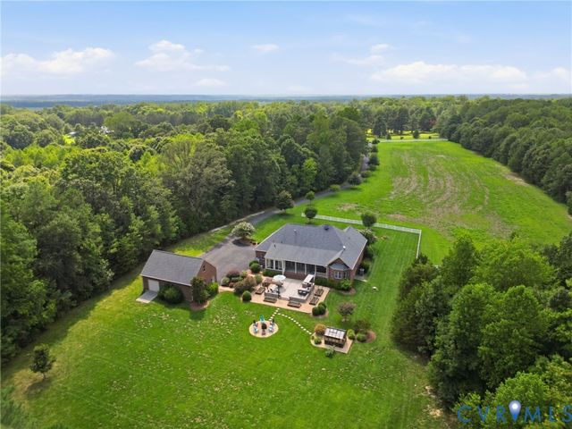 33229 Mt Gideon Rd, Hanover, VA 23069