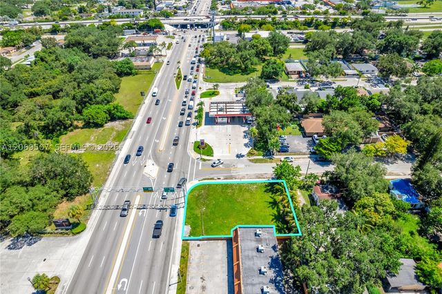 16910 NW 27th Ave, Miami Gardens, FL 33056