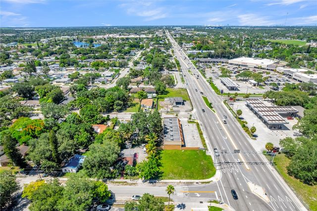 16910 NW 27th Ave, Miami Gardens, FL 33056
