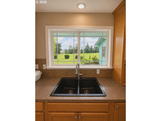 9875 Nw 316TH Pl, Hillsboro, OR 97124