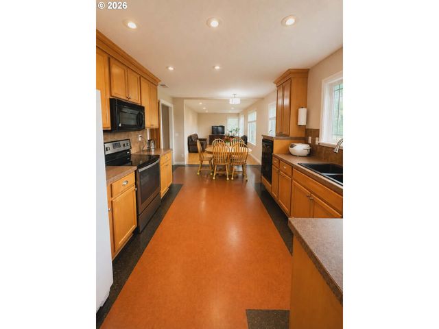 9875 Nw 316TH Pl, Hillsboro, OR 97124