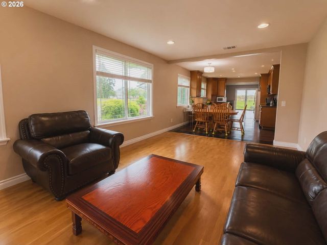 9875 Nw 316TH Pl, Hillsboro, OR 97124