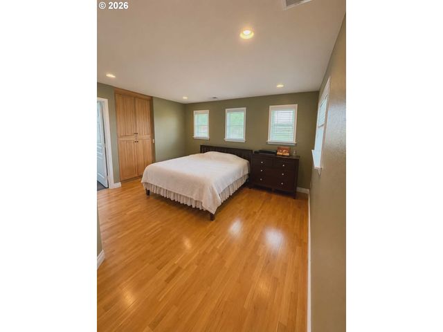 9875 Nw 316TH Pl, Hillsboro, OR 97124