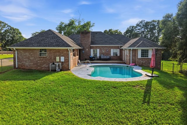 344 Hidden Springs Drive, Midland City, AL 36350