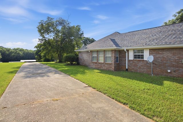 344 Hidden Springs Drive, Midland City, AL 36350
