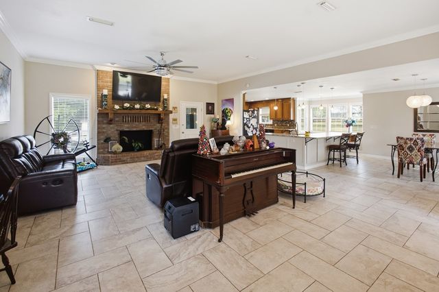 344 Hidden Springs Drive, Midland City, AL 36350