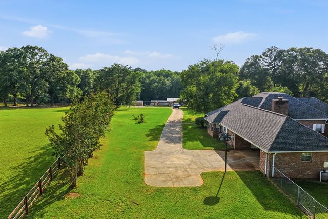 344 Hidden Springs Drive, Midland City, AL 36350