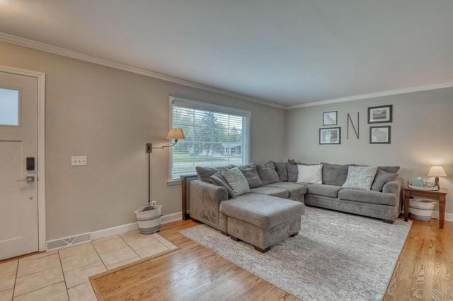 W164N9695 Water STREET, Germantown, WI 53022