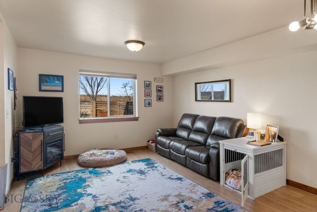 3355 Fen Way B, Bozeman, MT 59718