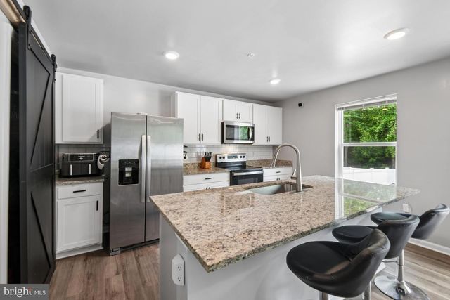 1030 MERRY ELM LN, La Plata, MD 20646