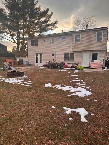 107 Casement Avenue, Central Islip, NY 11722