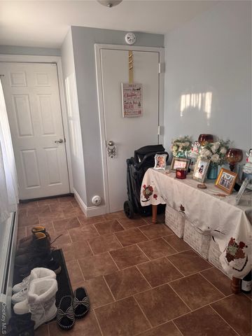 107 Casement Avenue, Central Islip, NY 11722