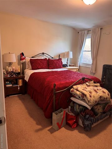 107 Casement Avenue, Central Islip, NY 11722