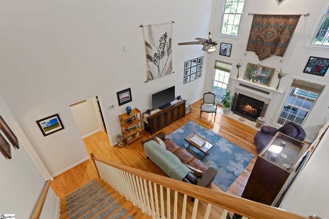 304 Farmwood Drive, Fountain Inn, SC 29644