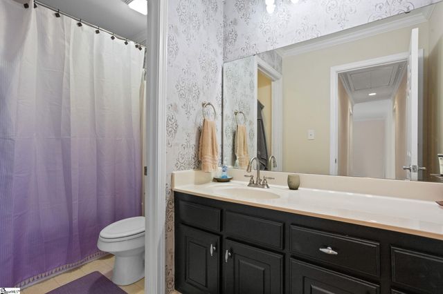 304 Farmwood Drive, Fountain Inn, SC 29644