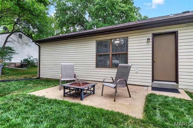 2305 Amarillo Drive, O'fallon, MO 63368