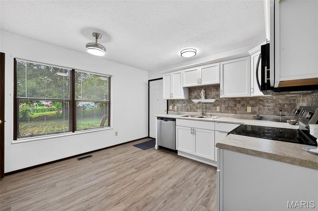 2305 Amarillo Drive, O'fallon, MO 63368
