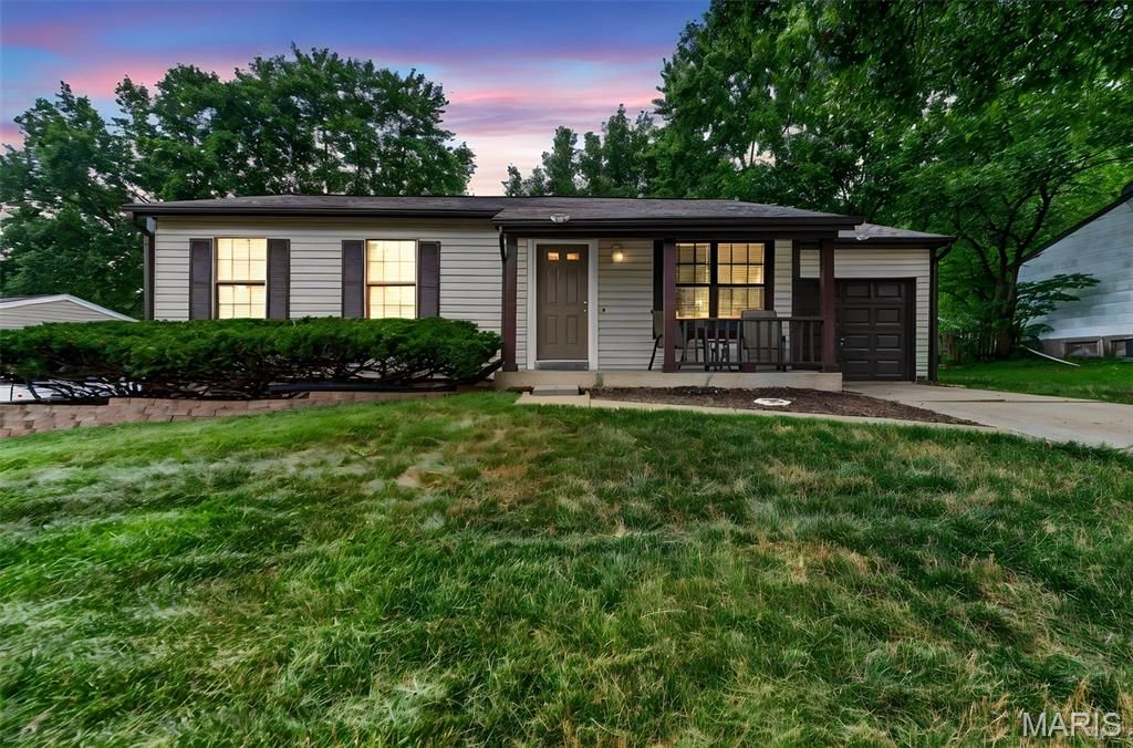 2305 Amarillo Drive, O'fallon, MO 63368
