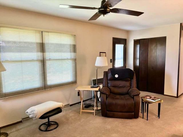 6415 N Atwahl DRIVE, Glendale, WI 53209