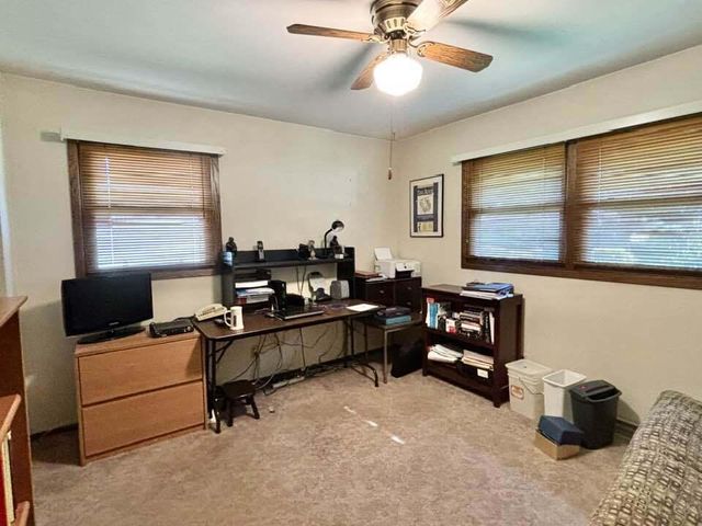 6415 N Atwahl DRIVE, Glendale, WI 53209