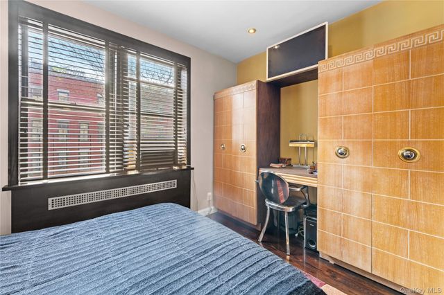 50 East 8th Street 0 6P, New York (manhattan), NY 10003