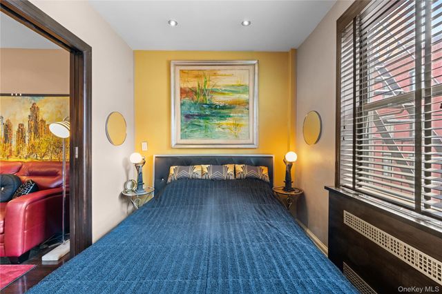 50 East 8th Street 0 6P, New York (manhattan), NY 10003