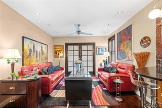50 East 8th Street 0 6P, New York (manhattan), NY 10003
