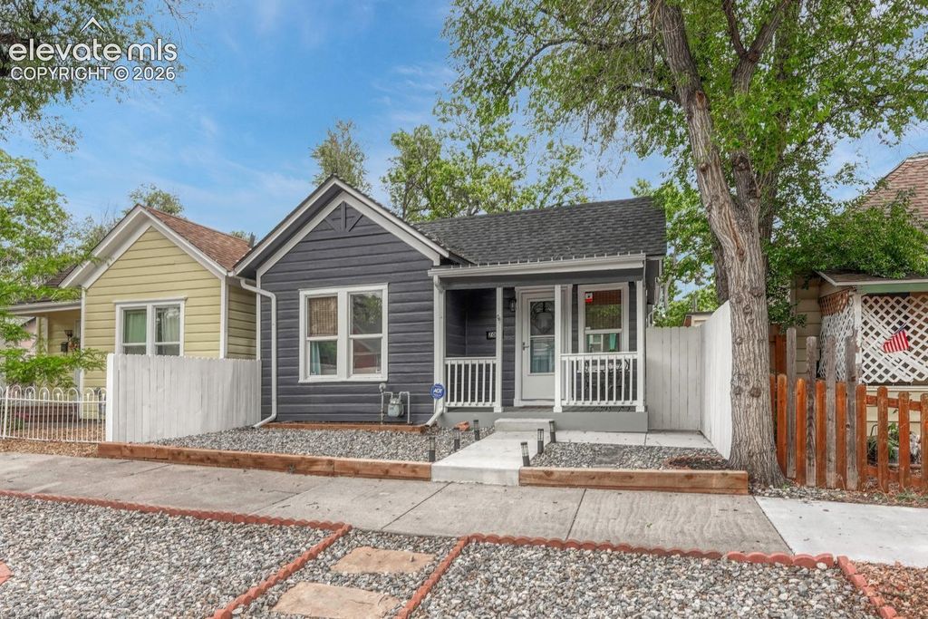 705 N Corona Street, Colorado Springs, CO 80903 — photo 2
